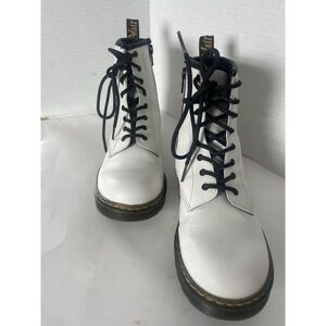 Doc  Martens Luana White Leather Combat Boots Women's US Women's 6 Men's 5